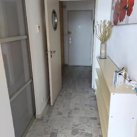 Vue Imprenable Appt 3 P Pour 4 Ou 5 Personnes Sanguinaires 300m Plages Et Merpersonnes Apartamento Ajaccio (Corsica)